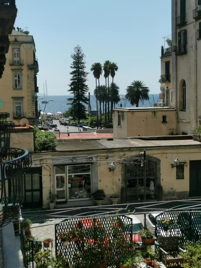 Ferienwohnung Napoli Centro Chiaia Exterior foto