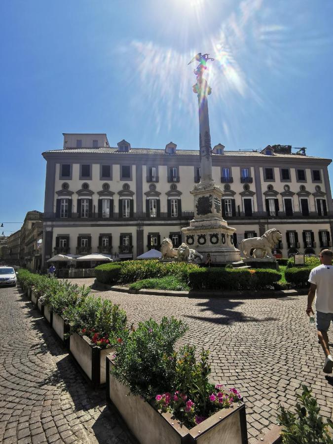 Ferienwohnung Napoli Centro Chiaia Exterior foto