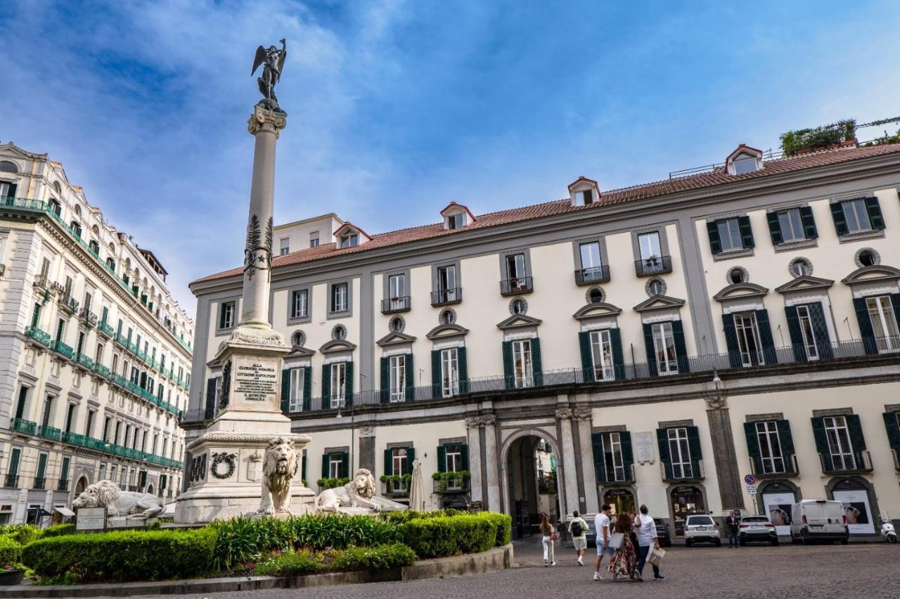 Ferienwohnung Napoli Centro Chiaia Exterior foto
